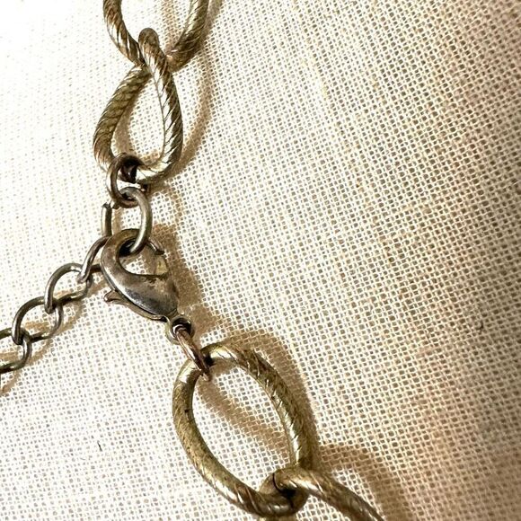 Green beaded necklace - Picture 6 of 8